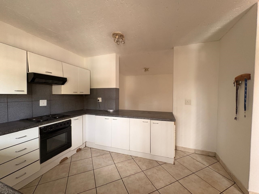 2 Bedroom Property for Sale in Halfway Gardens Gauteng
