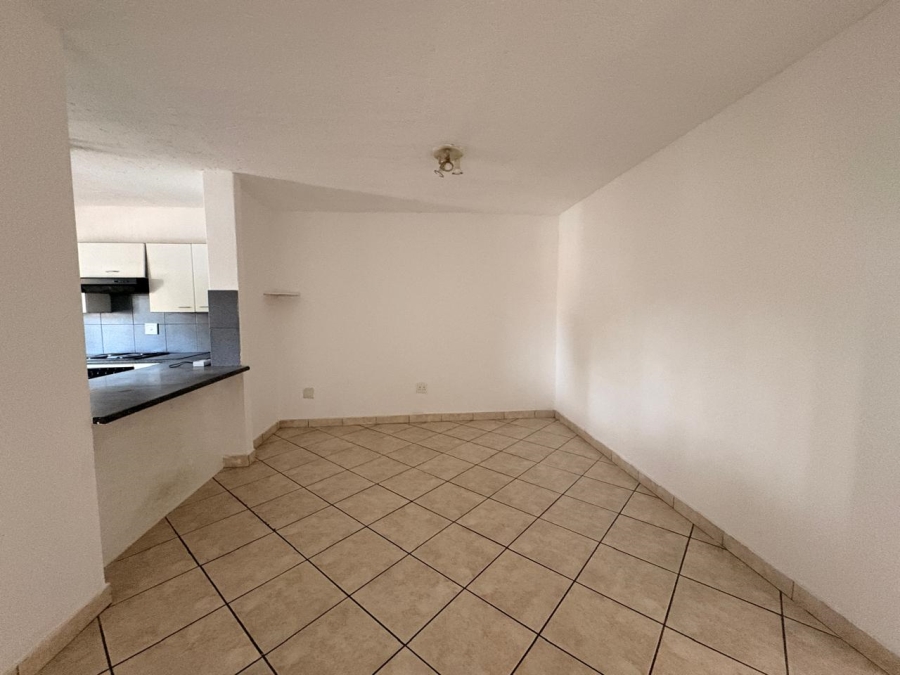 2 Bedroom Property for Sale in Halfway Gardens Gauteng