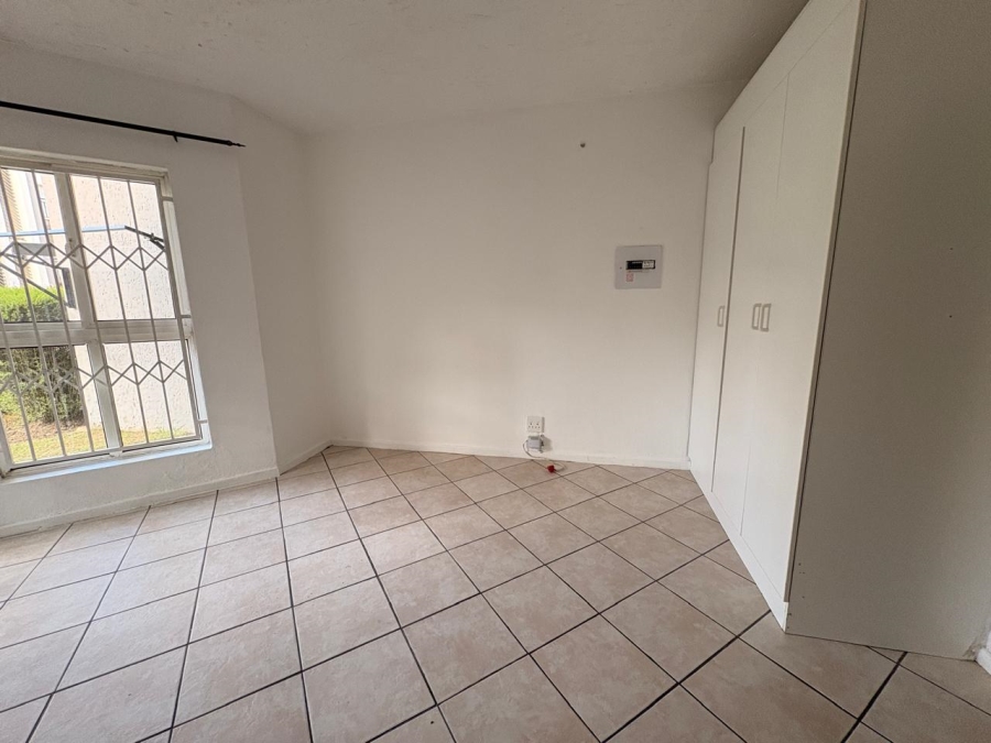 2 Bedroom Property for Sale in Halfway Gardens Gauteng