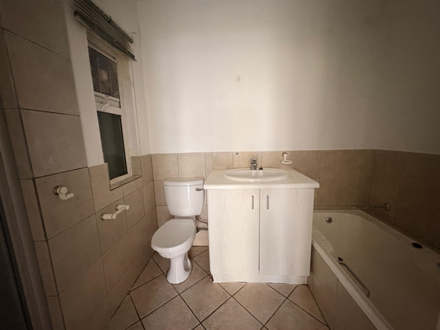 2 Bedroom Property for Sale in Halfway Gardens Gauteng
