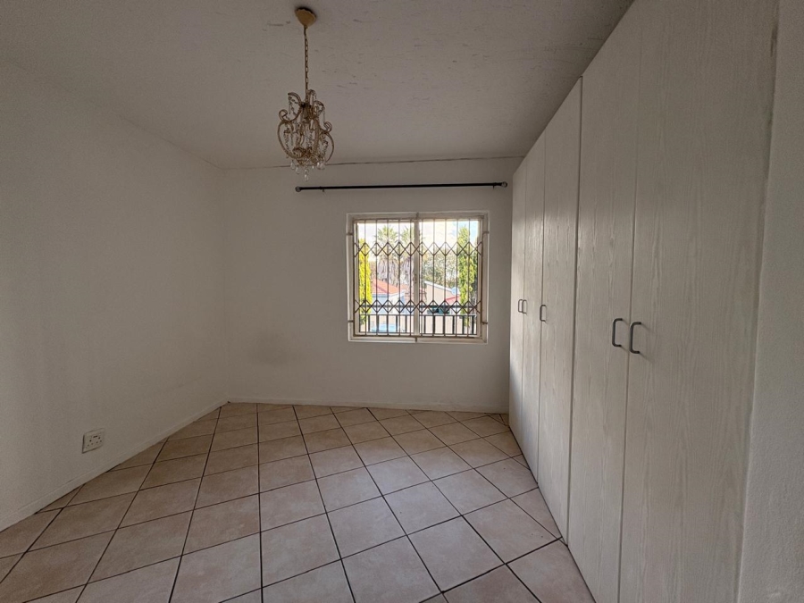 2 Bedroom Property for Sale in Halfway Gardens Gauteng