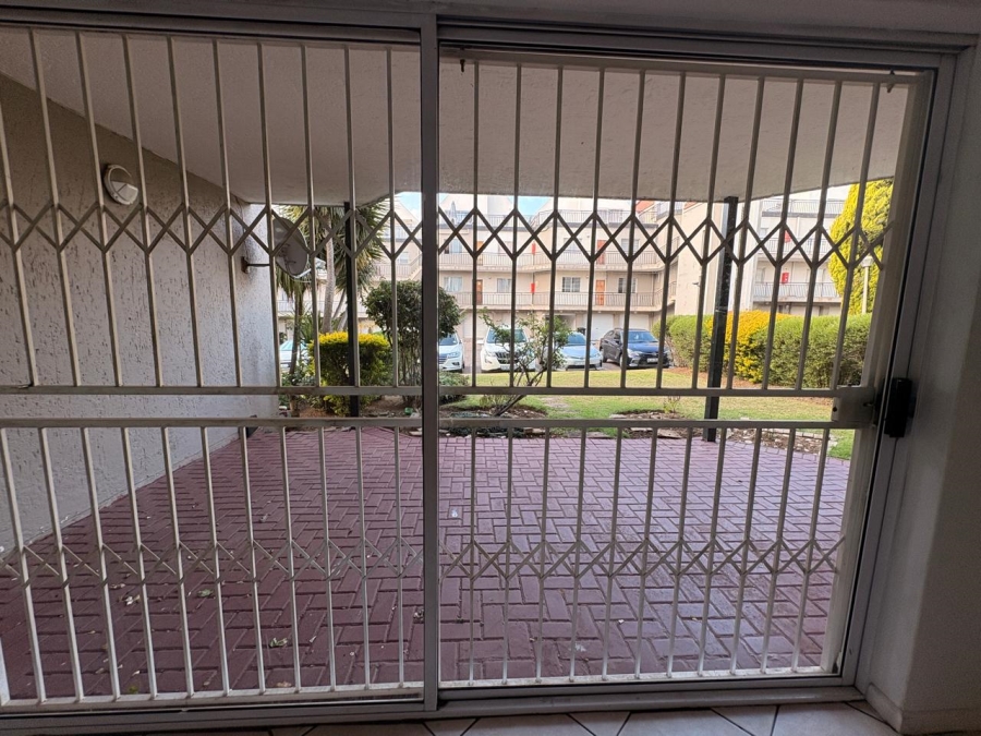 2 Bedroom Property for Sale in Halfway Gardens Gauteng