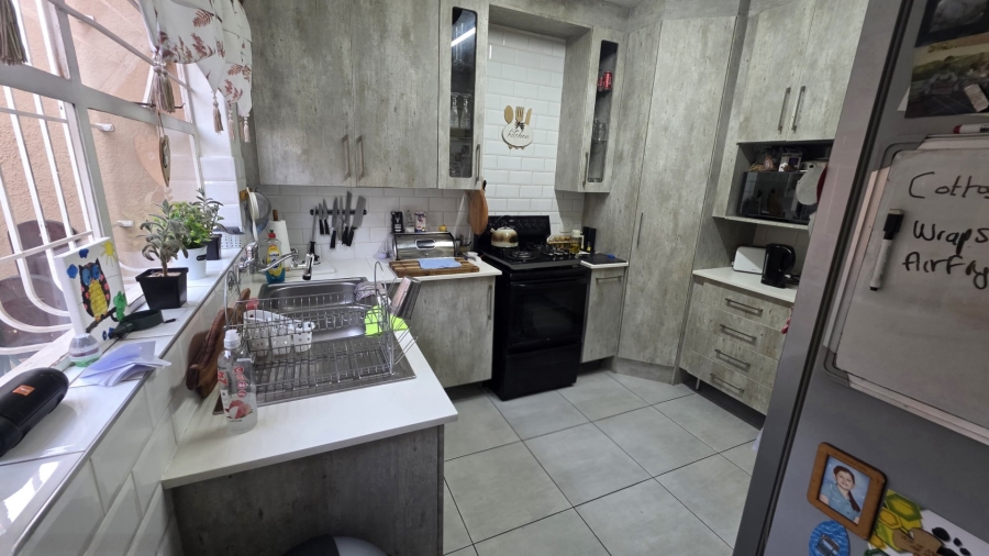 4 Bedroom Property for Sale in Wonderboom Gauteng