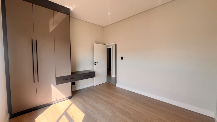 4 Bedroom Property for Sale in Fountainbrook Estate Gauteng