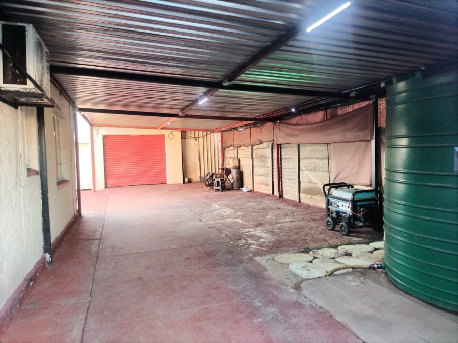 2 Bedroom Property for Sale in Vanderbijlpark Cw 6 Gauteng