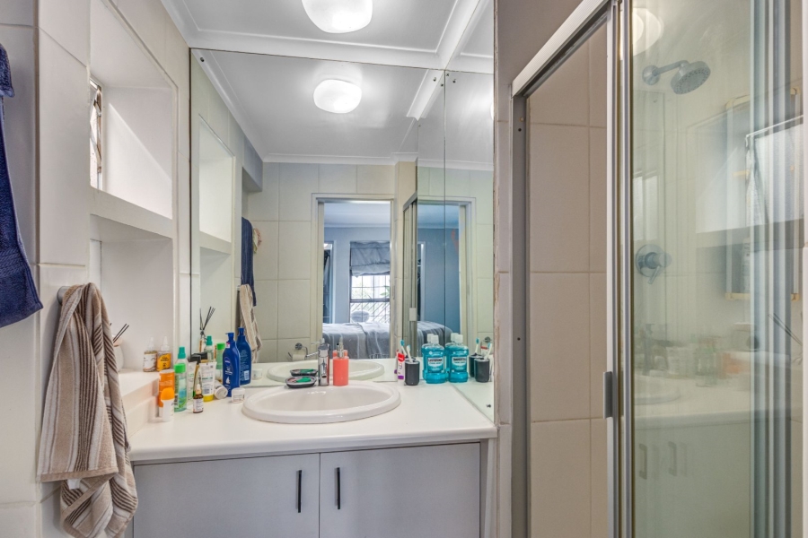 2 Bedroom Property for Sale in Illovo Gauteng