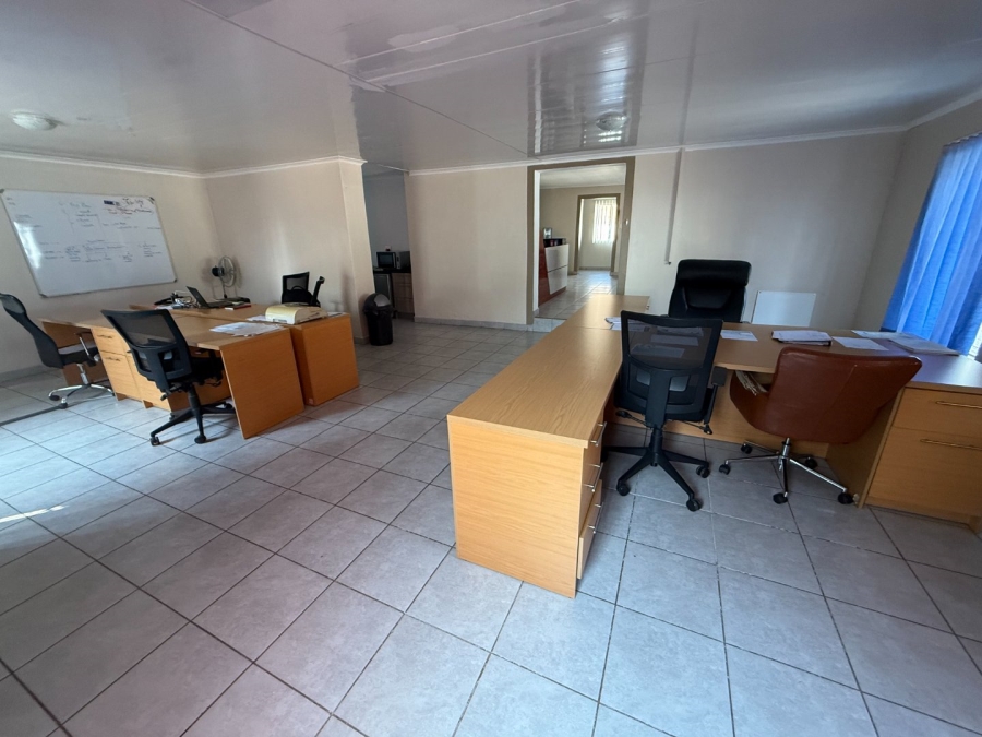 4 Bedroom Property for Sale in Lyttelton Manor Gauteng