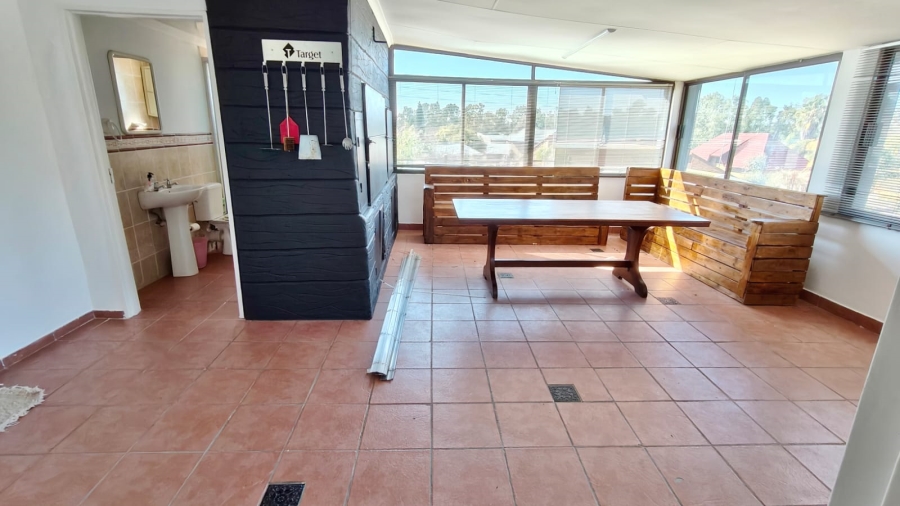 5 Bedroom Property for Sale in Vaal Marina Gauteng