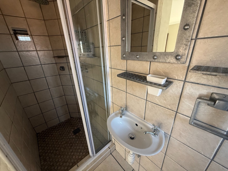 3 Bedroom Property for Sale in Clubview Gauteng