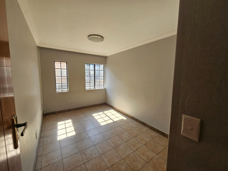 2 Bedroom Property for Sale in Hatfield Gauteng