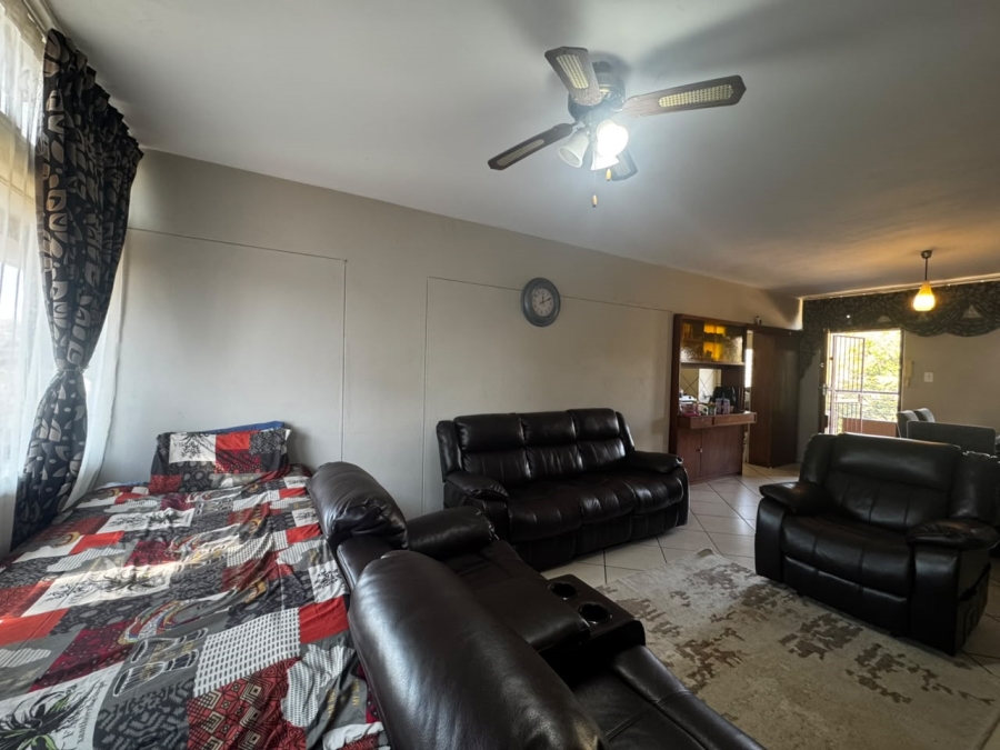 1 Bedroom Property for Sale in Muckleneuk Gauteng