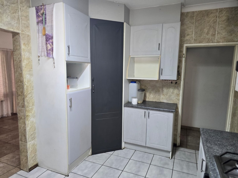 3 Bedroom Property for Sale in Rustivia Gauteng