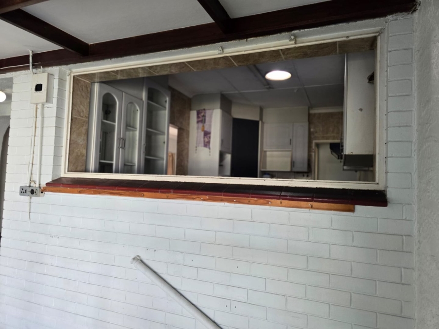 3 Bedroom Property for Sale in Rustivia Gauteng