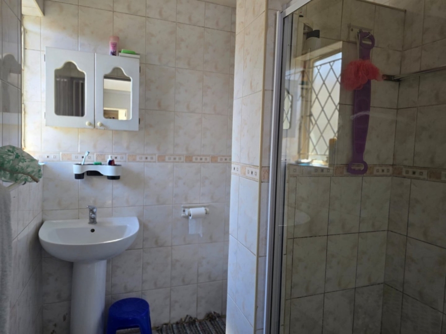 3 Bedroom Property for Sale in Rustivia Gauteng