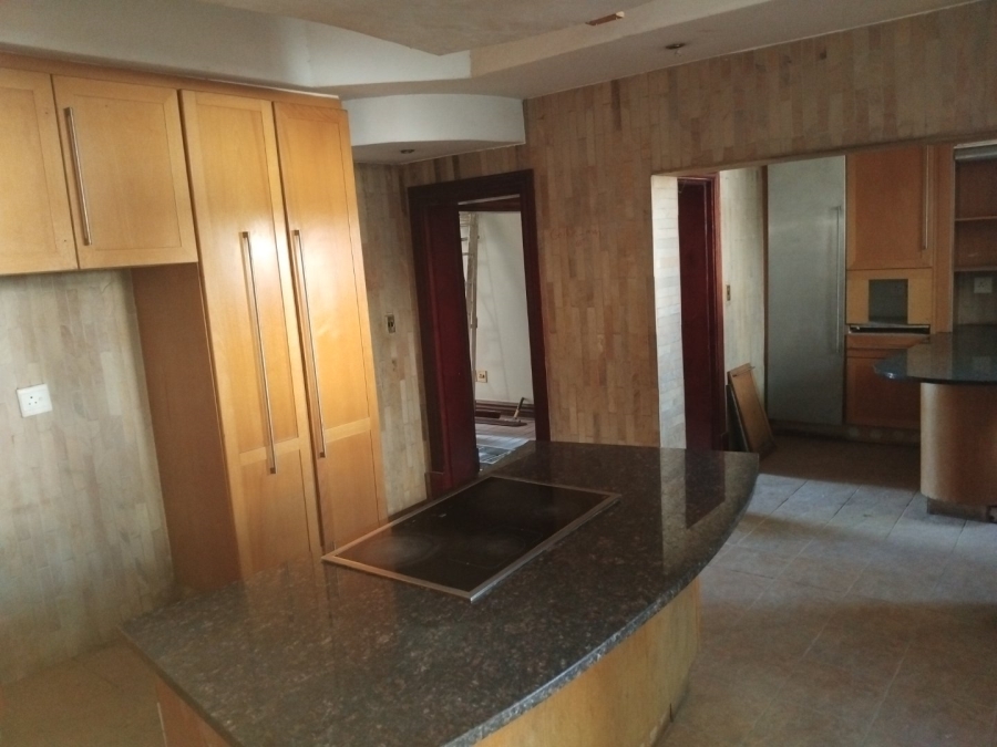 5 Bedroom Property for Sale in Kensington Gauteng