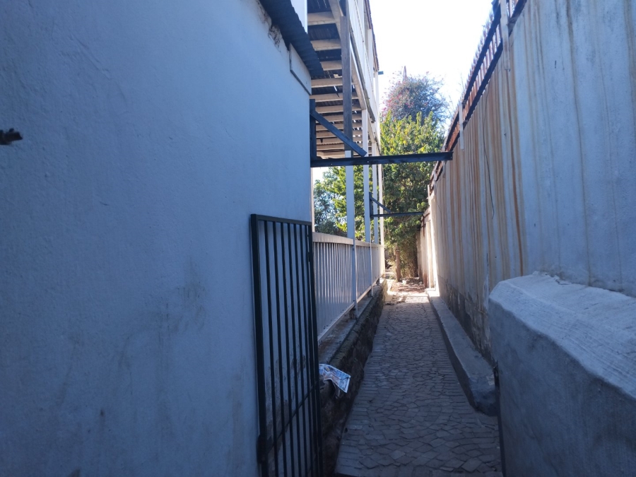 5 Bedroom Property for Sale in Kensington Gauteng