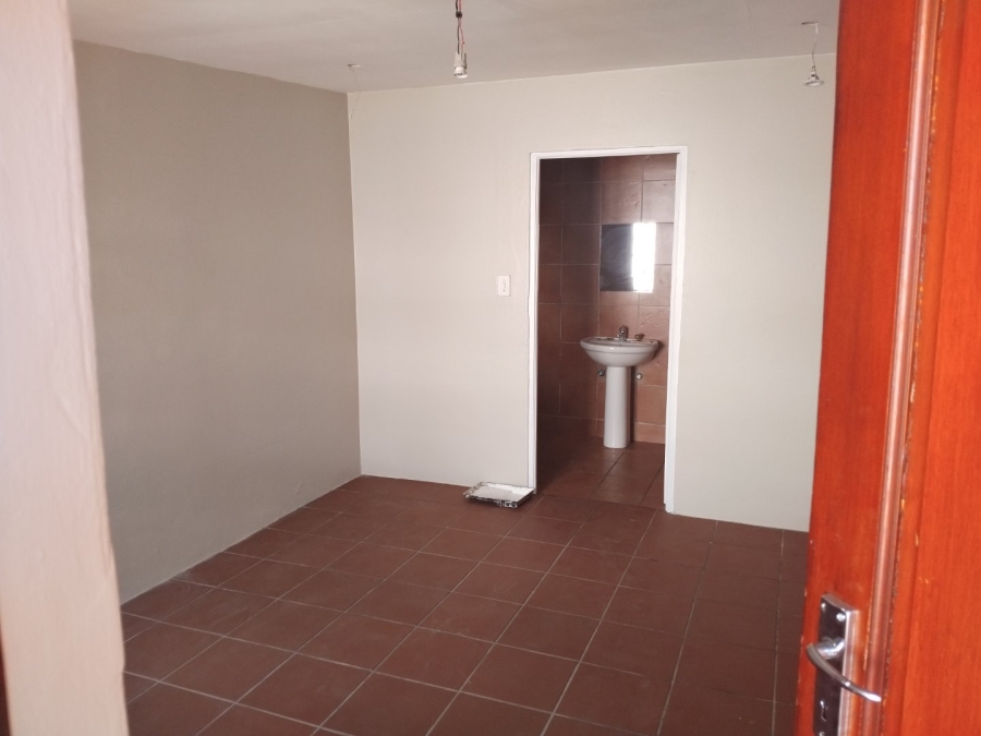 5 Bedroom Property for Sale in Kensington Gauteng