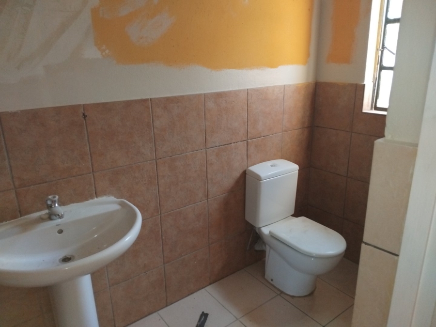 5 Bedroom Property for Sale in Kensington Gauteng