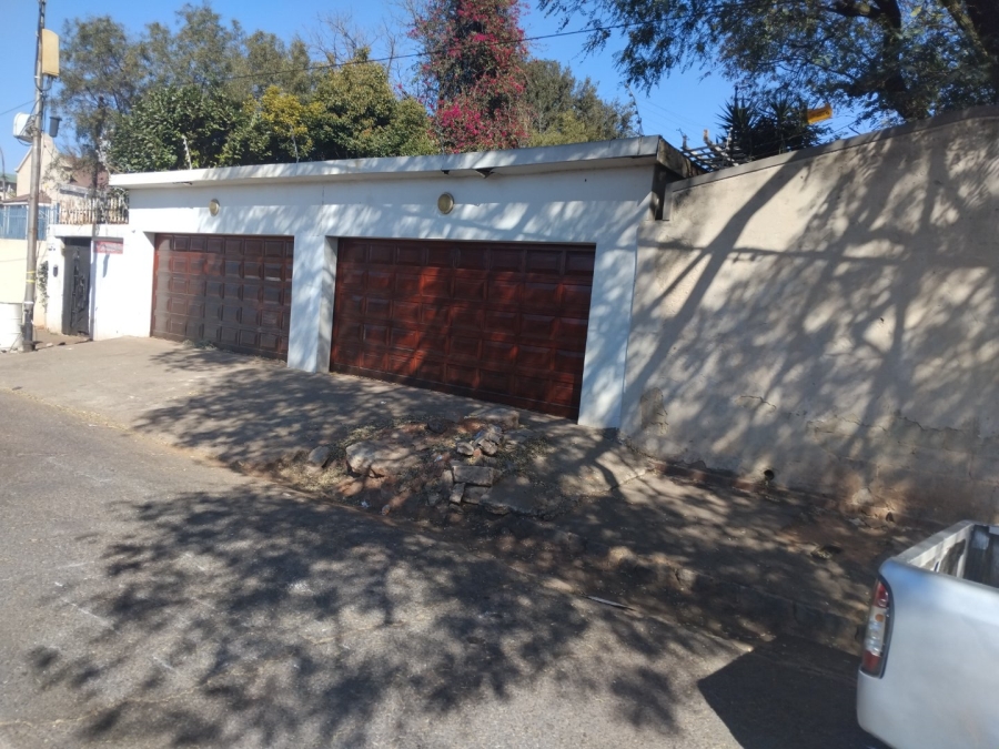 5 Bedroom Property for Sale in Kensington Gauteng