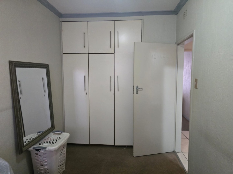 2 Bedroom Property for Sale in Dayanglen Gauteng