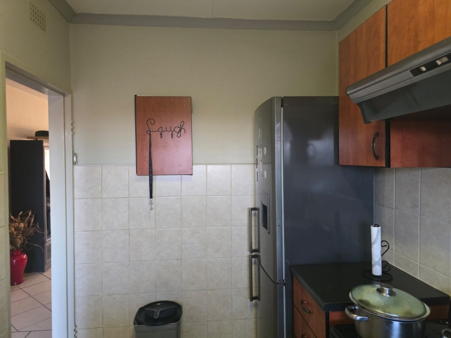 2 Bedroom Property for Sale in Dayanglen Gauteng