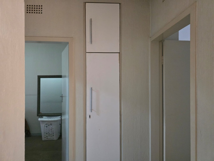 2 Bedroom Property for Sale in Dayanglen Gauteng