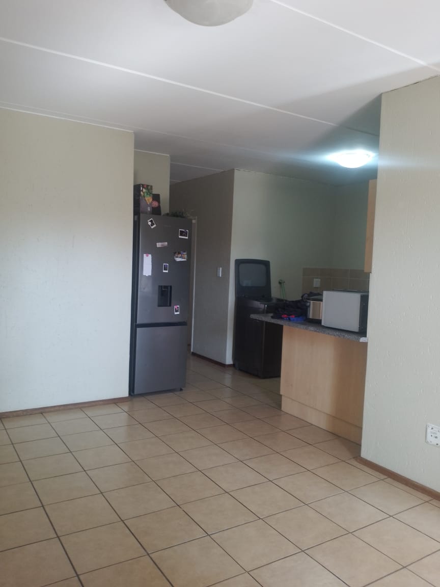 2 Bedroom Property for Sale in Comet Gauteng