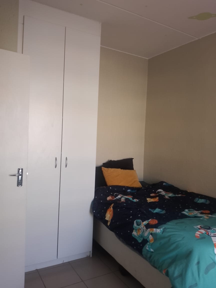 2 Bedroom Property for Sale in Comet Gauteng