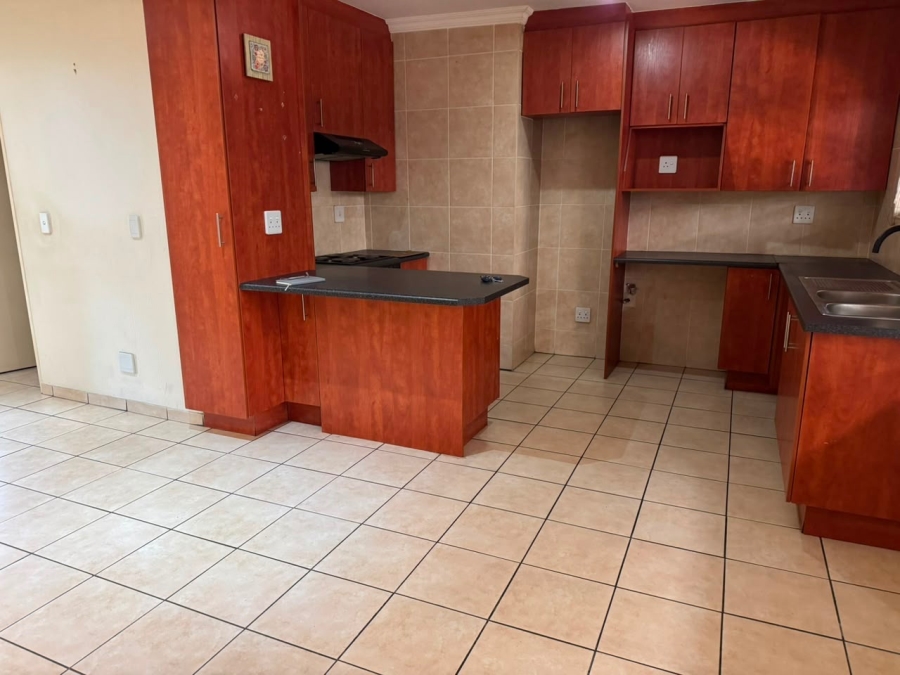 To Let 2 Bedroom Property for Rent in Alberton North Gauteng
