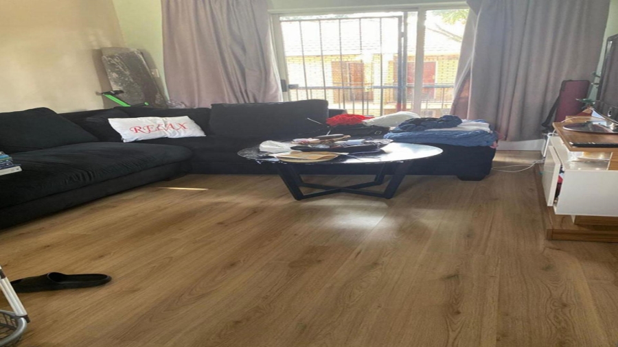 1 Bedroom Property for Sale in Willow Park Manor Gauteng