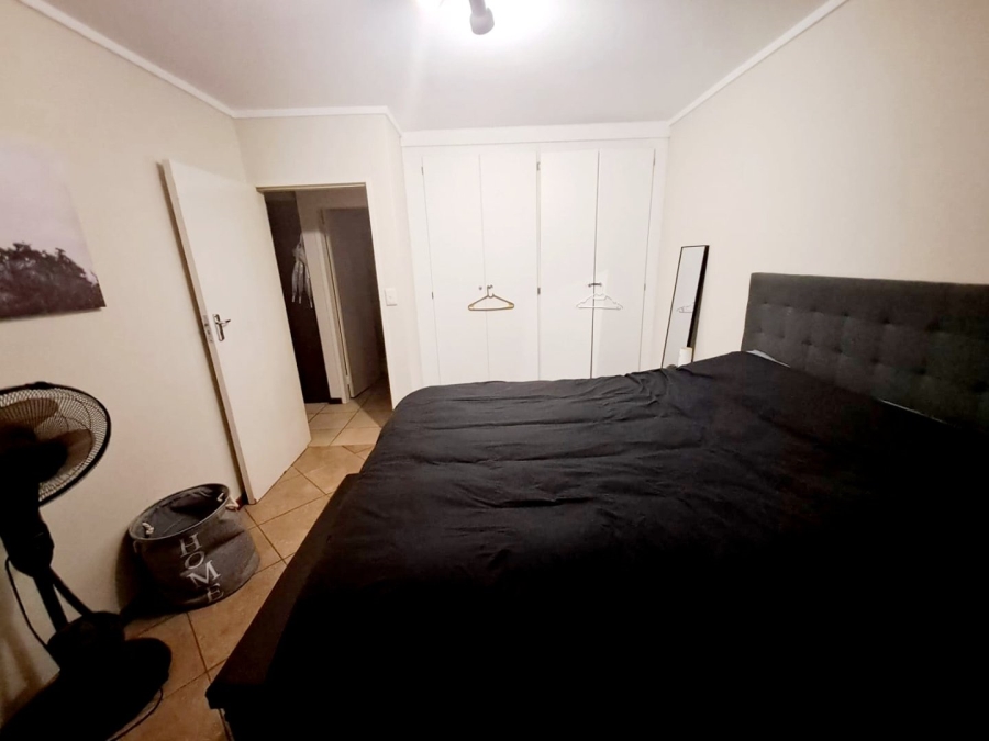 2 Bedroom Property for Sale in The Reeds Gauteng