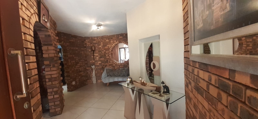 4 Bedroom Property for Sale in Meyersdal Gauteng