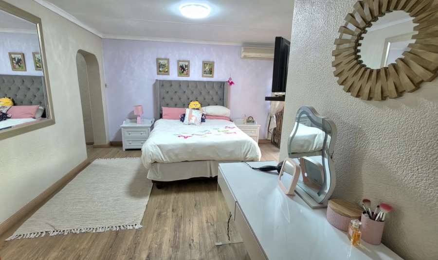 4 Bedroom Property for Sale in Meyersdal Gauteng