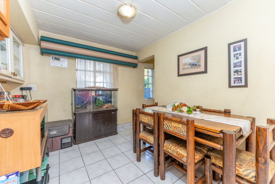 2 Bedroom Property for Sale in Eden Glen Gauteng