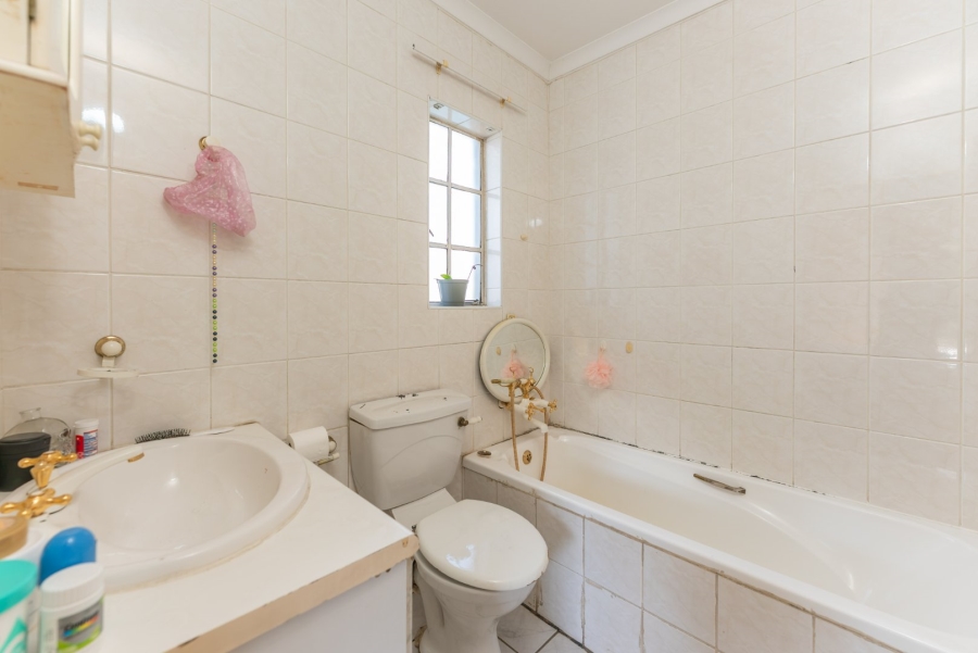 2 Bedroom Property for Sale in Eden Glen Gauteng