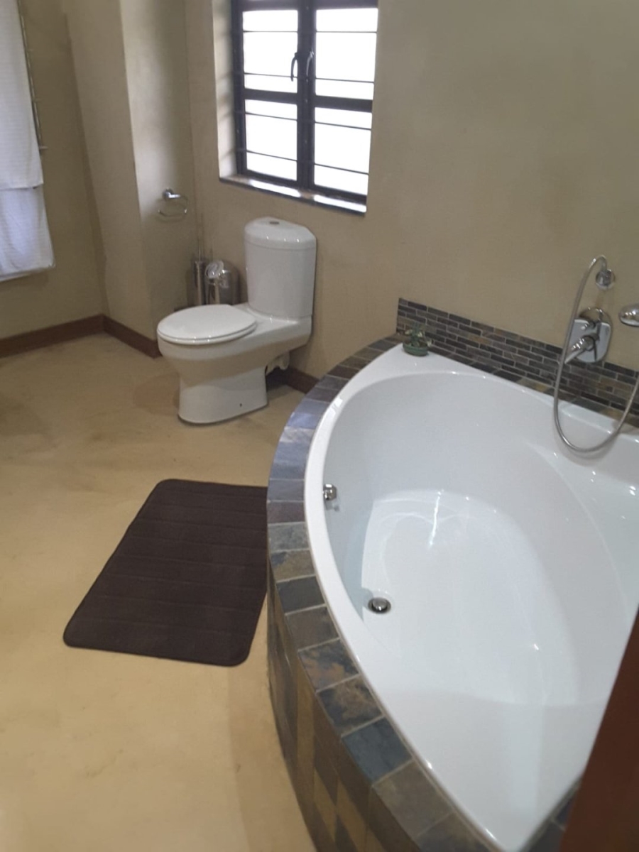 To Let 3 Bedroom Property for Rent in Mondeor Gauteng
