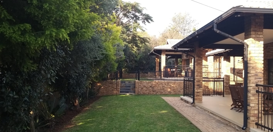 To Let 3 Bedroom Property for Rent in Mondeor Gauteng
