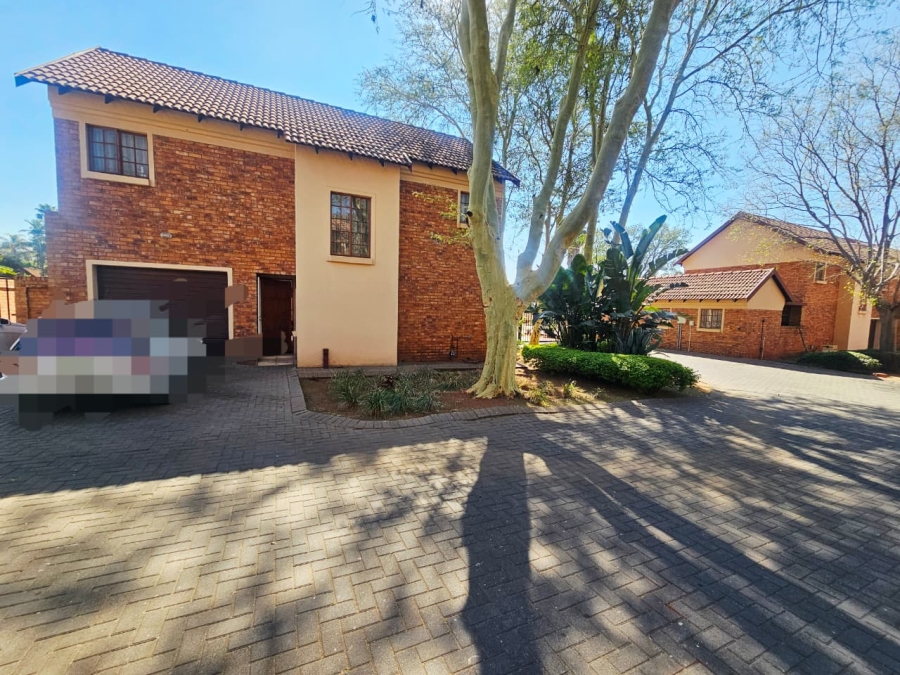 3 Bedroom Property for Sale in Amandasig Gauteng