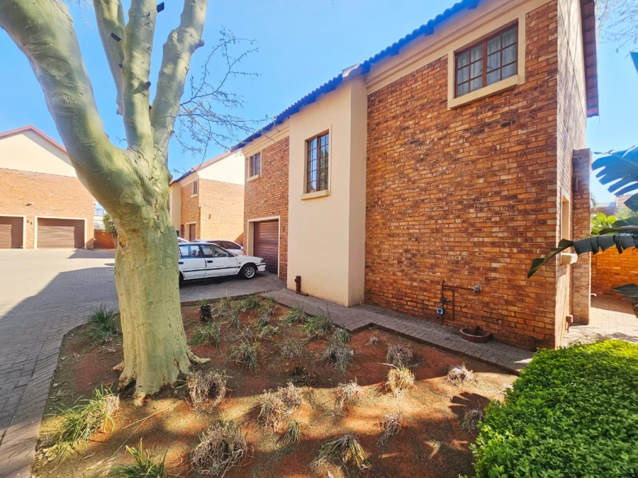 3 Bedroom Property for Sale in Amandasig Gauteng