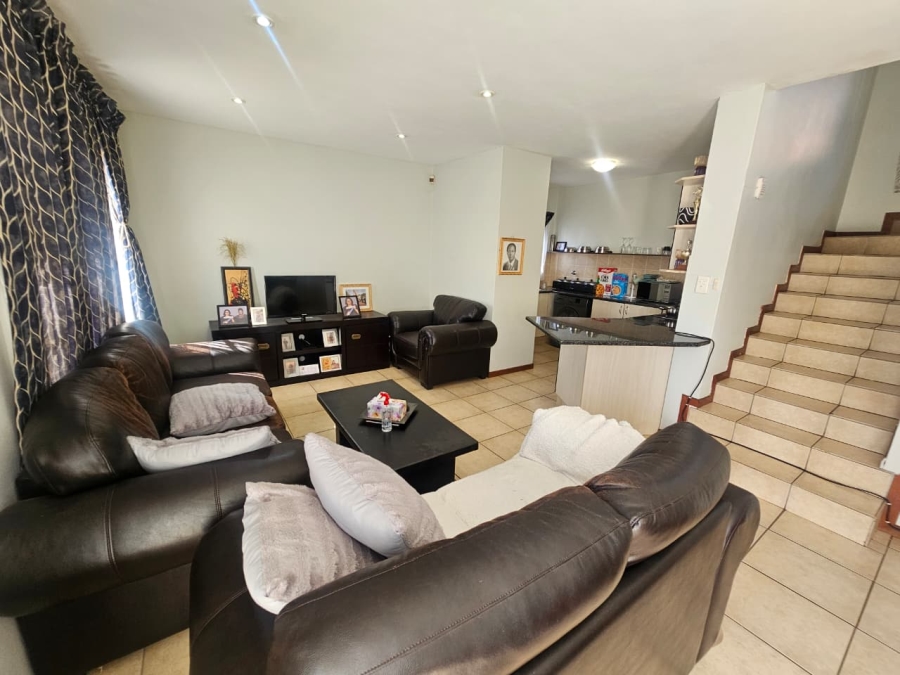 3 Bedroom Property for Sale in Amandasig Gauteng