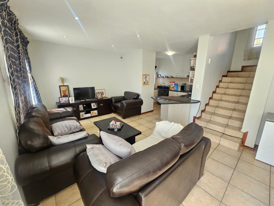 3 Bedroom Property for Sale in Amandasig Gauteng