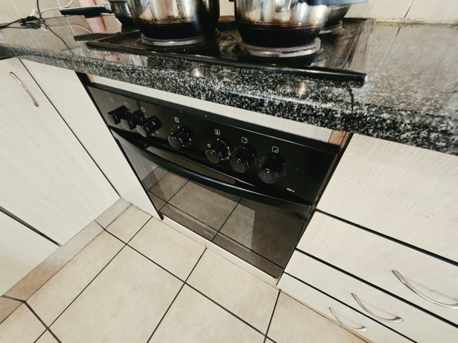 3 Bedroom Property for Sale in Amandasig Gauteng