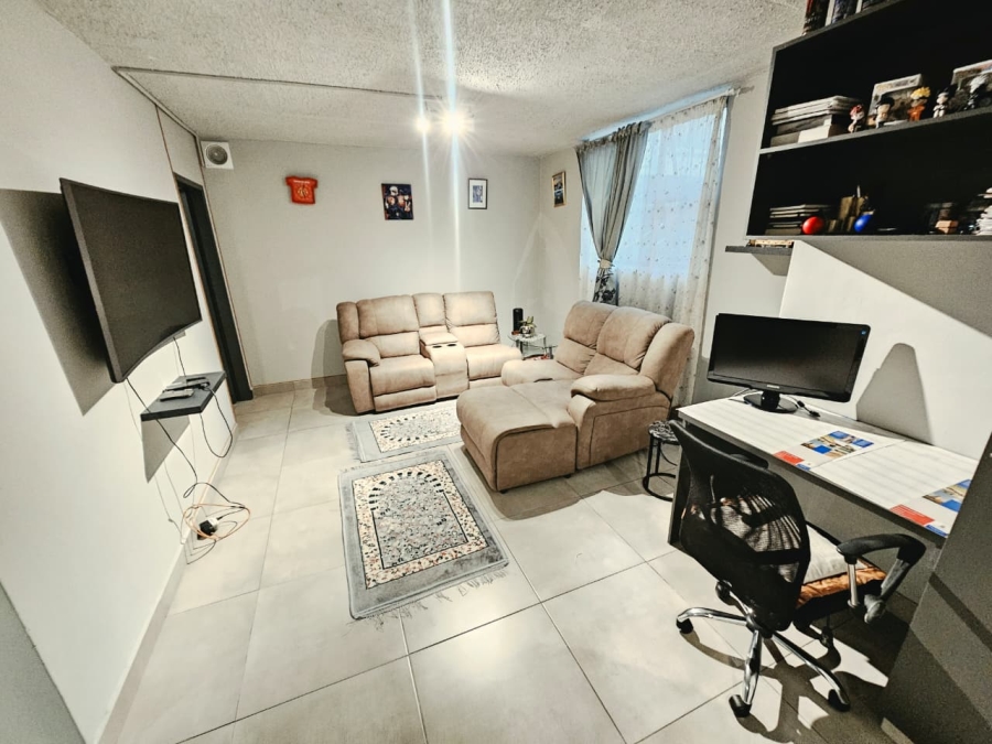 1 Bedroom Property for Sale in Lynnwood Gauteng