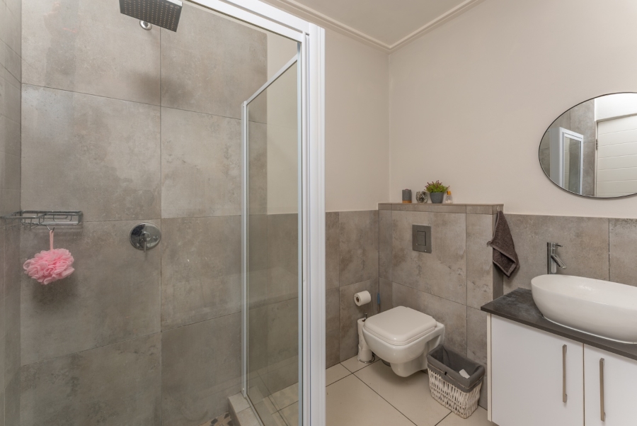2 Bedroom Property for Sale in Bedfordview Gauteng