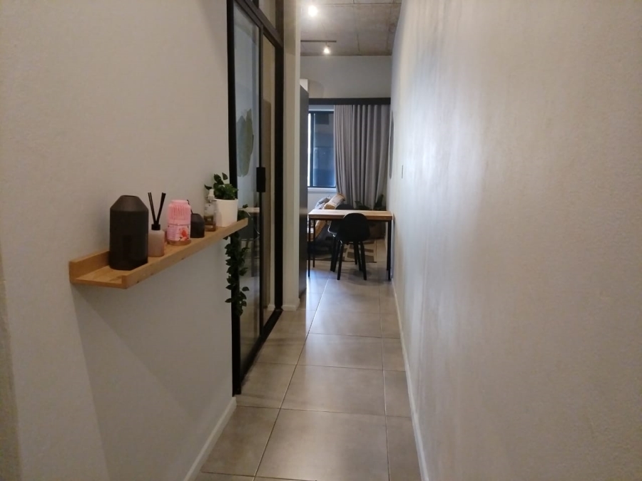 To Let 1 Bedroom Property for Rent in Sandton Central Gauteng