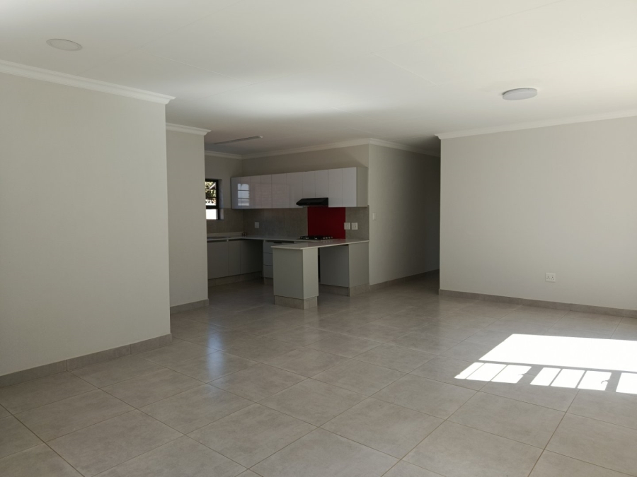 To Let 4 Bedroom Property for Rent in Heuweloord Gauteng
