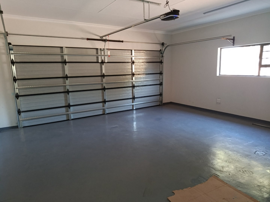 To Let 4 Bedroom Property for Rent in Heuweloord Gauteng