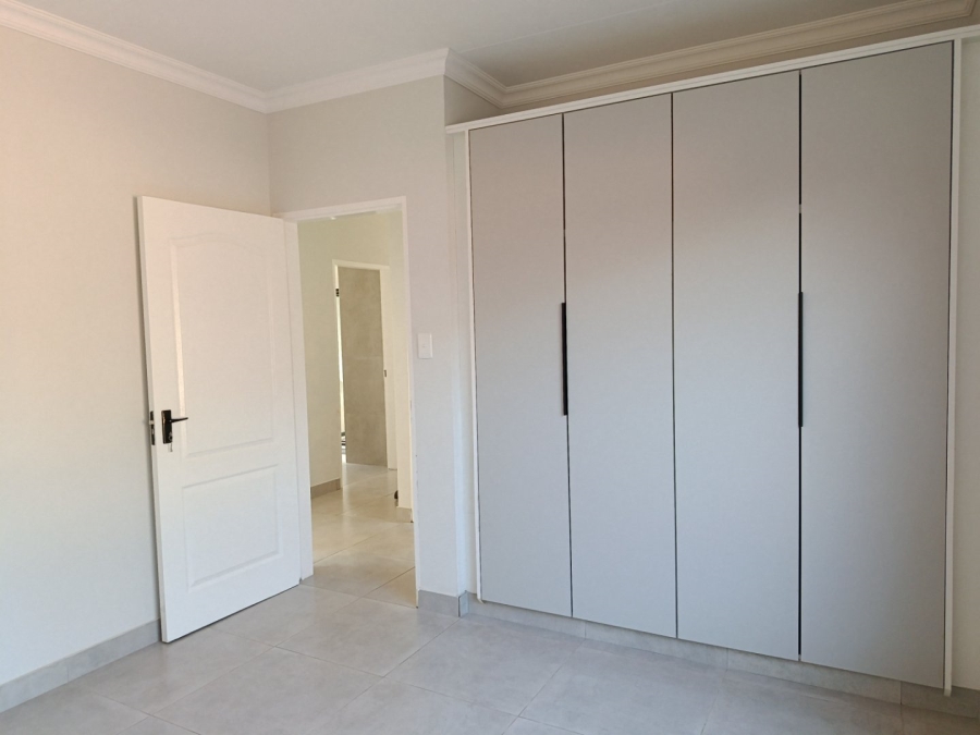 To Let 4 Bedroom Property for Rent in Heuweloord Gauteng