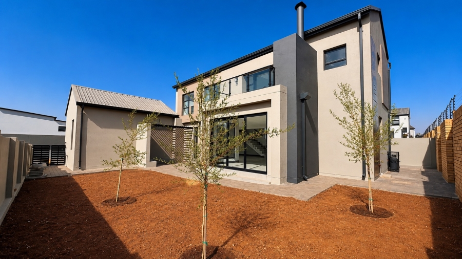 4 Bedroom Property for Sale in Fountainbrook Estate Gauteng
