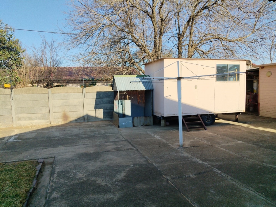 3 Bedroom Property for Sale in Noycedale Gauteng